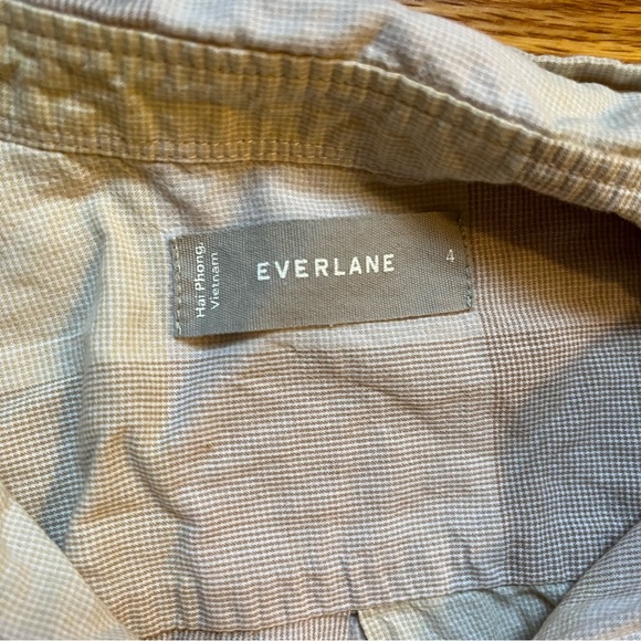 Everlane checkered button down size small - Picture 3 of 4